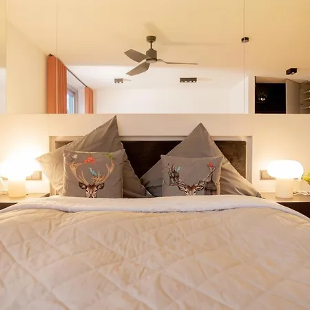 Liesel's Loft - Im Herzen Der Wasserstadt Luxurioes Und Ideal Fuer Erholungssuchende Apartmán